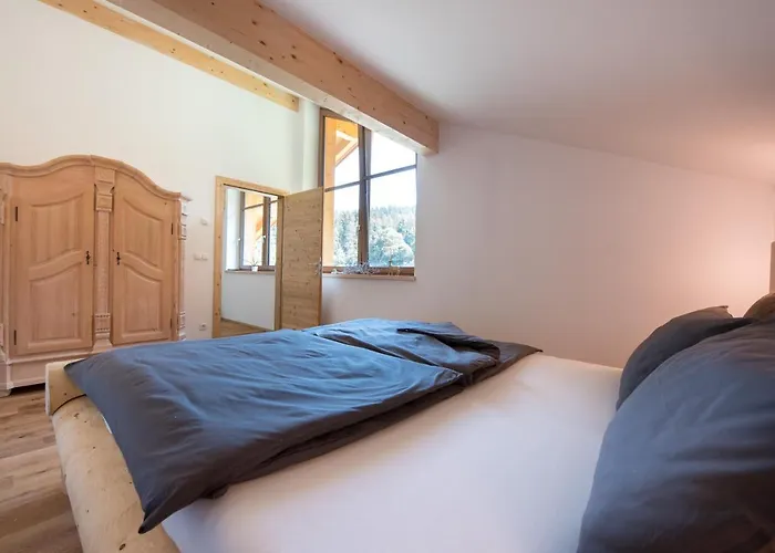 Seebacher Apartments